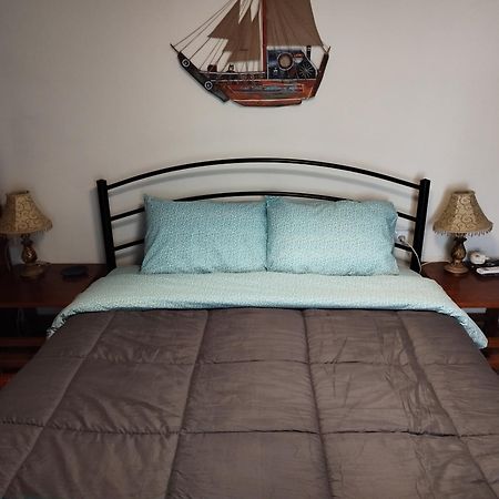 Private Rooms In Shared House سالونيك المظهر الخارجي الصورة